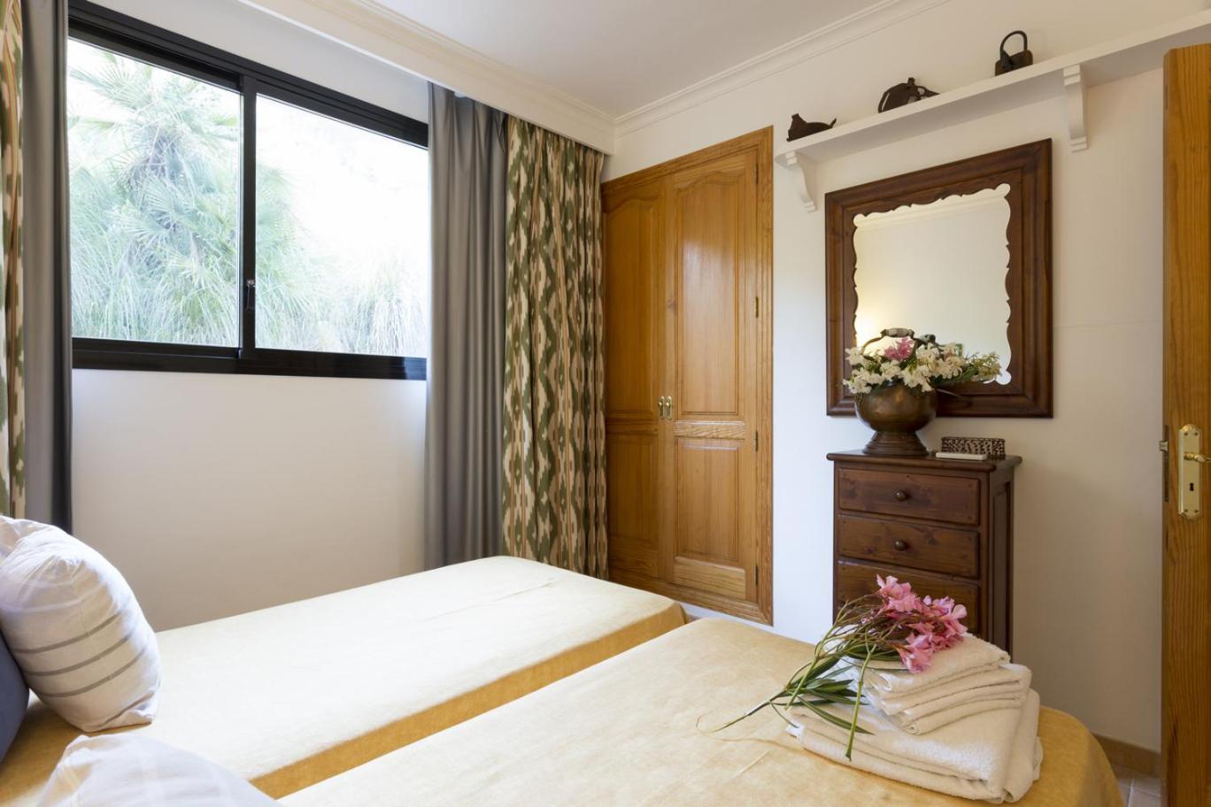 Villa With Private Mountain Ideal Runners Trailers Near Beach Approx 5 Min Walking Beach,Property Belong Puerto Pollensa Villas And Apartments Eksteriør billede