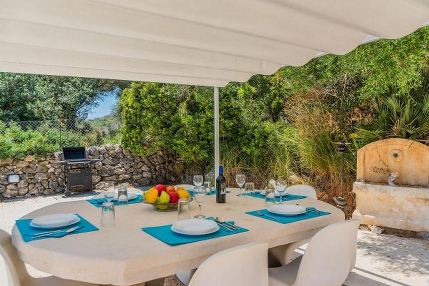 Villa With Private Mountain Ideal Runners Trailers Near Beach Approx 5 Min Walking Beach,Property Belong Puerto Pollensa Villas And Apartments Eksteriør billede