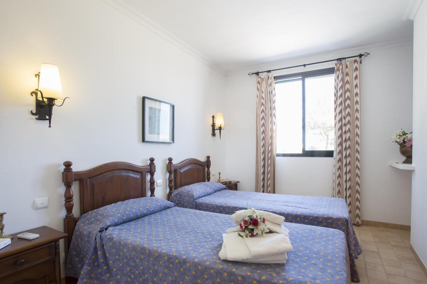 Villa With Private Mountain Ideal Runners Trailers Near Beach Approx 5 Min Walking Beach,Property Belong Puerto Pollensa Villas And Apartments Eksteriør billede